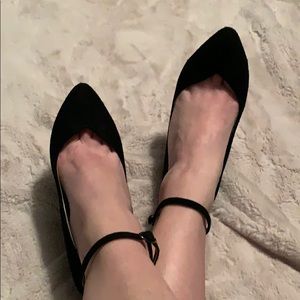 Aldo ankle tie chunky heel that slims to a point